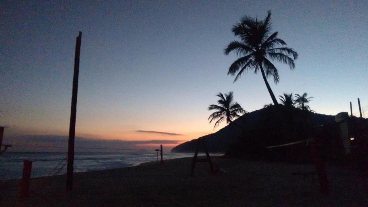 Trip Maresias Suites Экстерьер фото